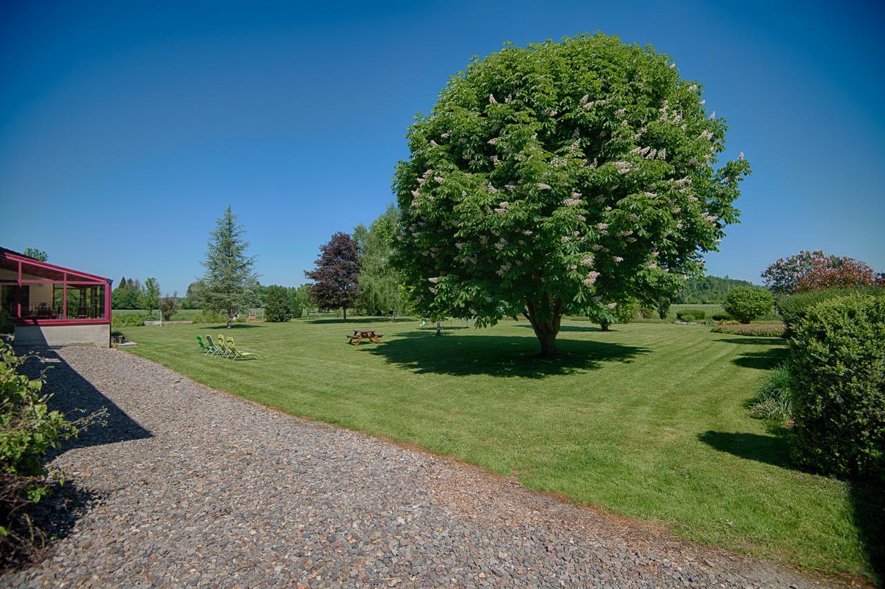 Au Jardin Fleuri Villa Vauxaillon Екстериор снимка