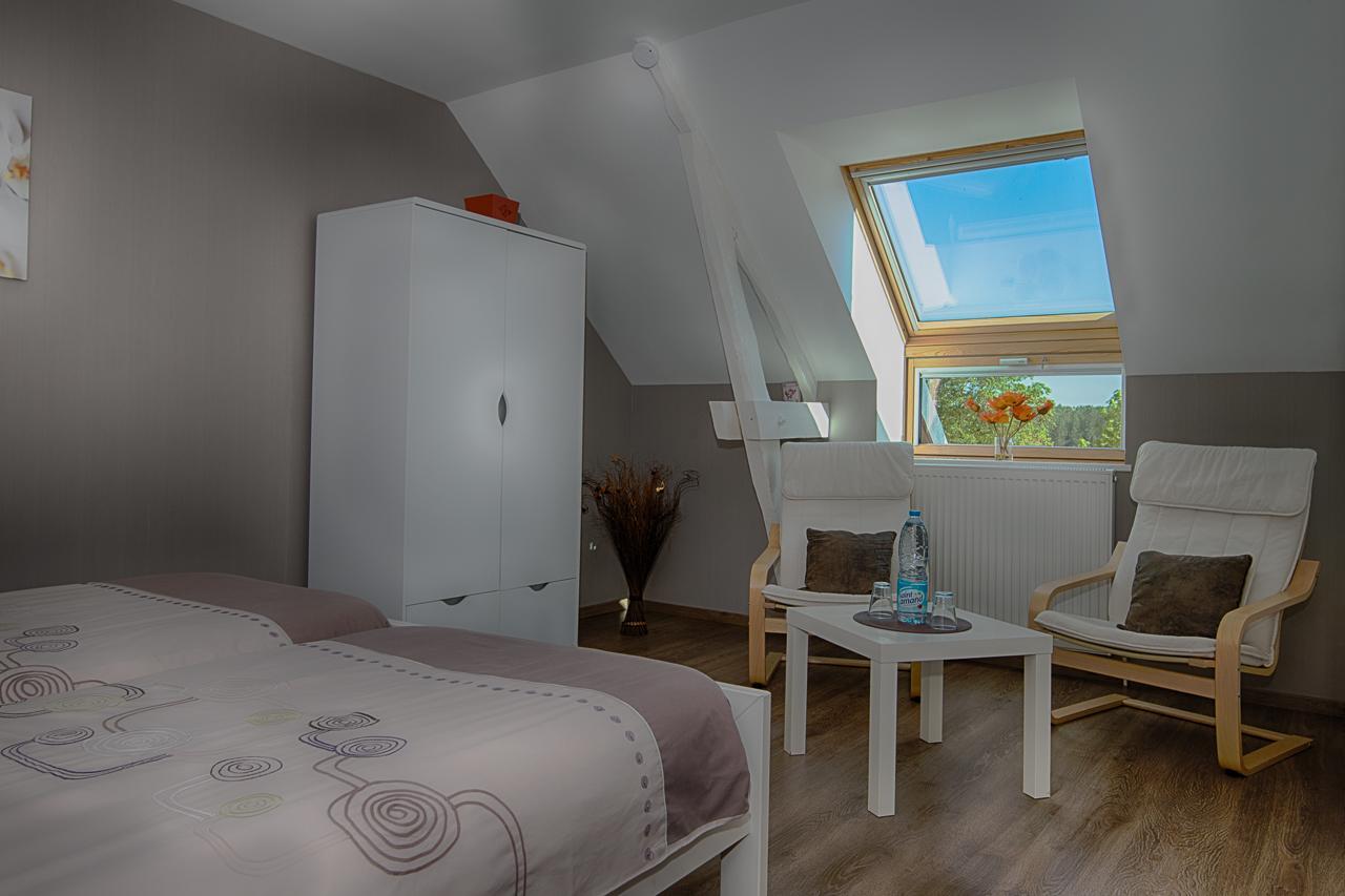 Au Jardin Fleuri Villa Vauxaillon Екстериор снимка