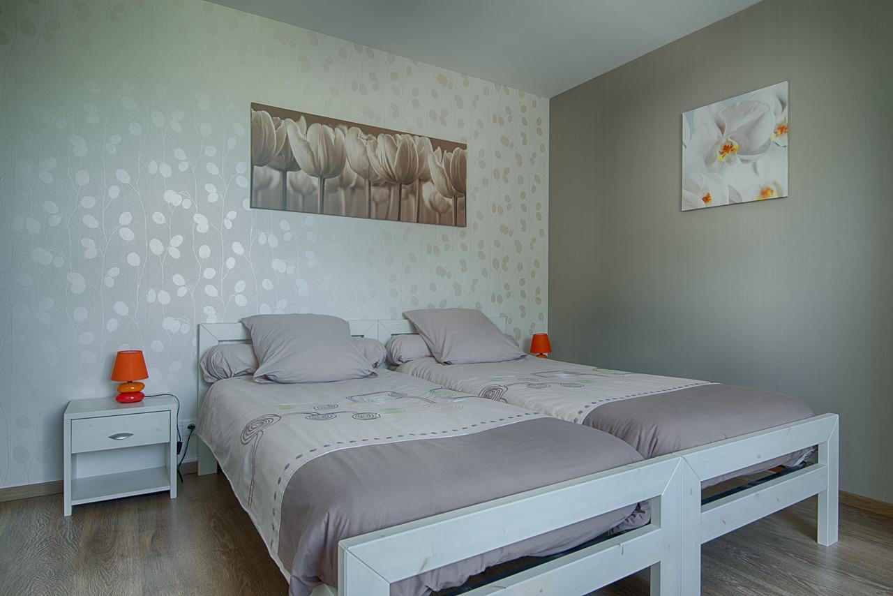 Au Jardin Fleuri Villa Vauxaillon Екстериор снимка